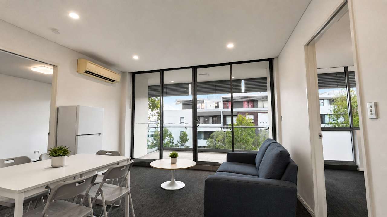 Whole property with 2 rooms for rent