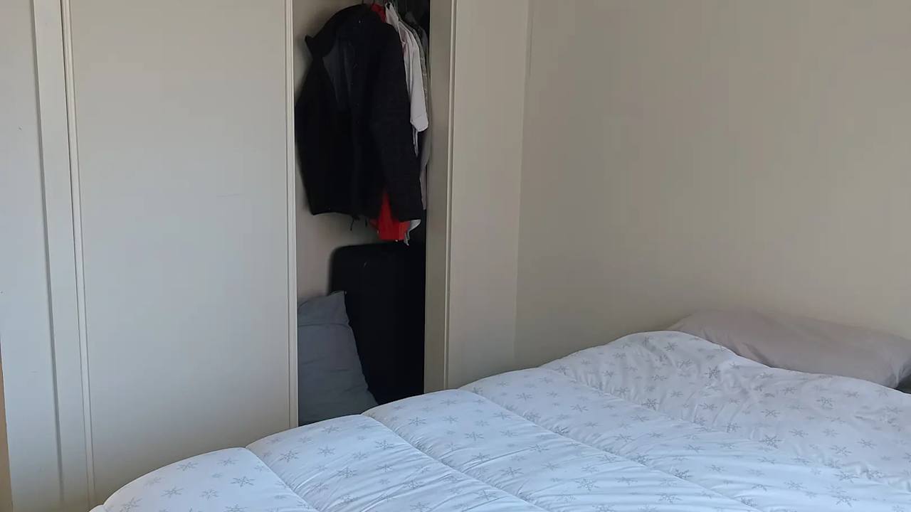 Unfurnished room in a share house