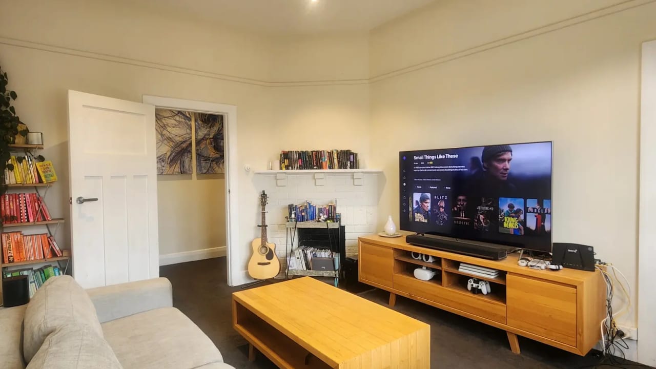 Unfurnished room in a share house