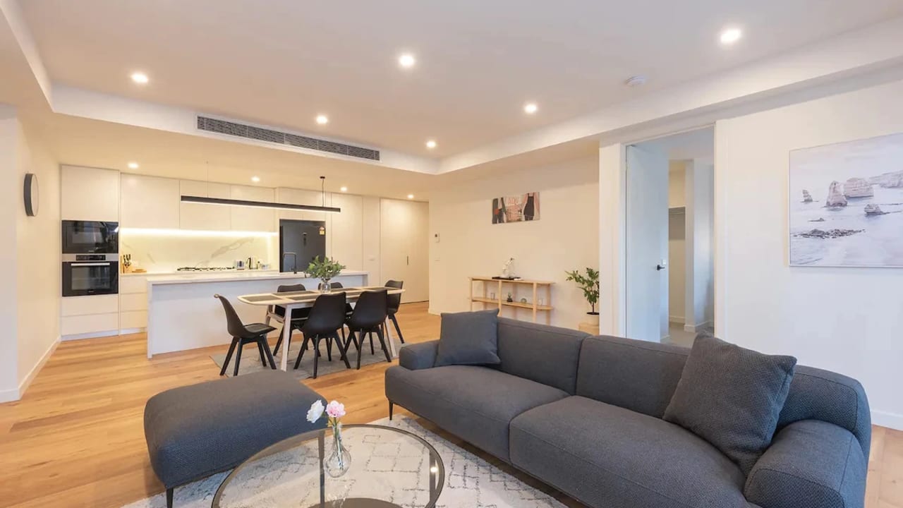 Whole property with 3 rooms for rent