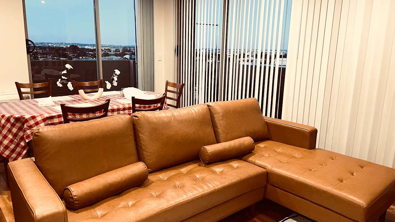 Furnished room in a flatshare