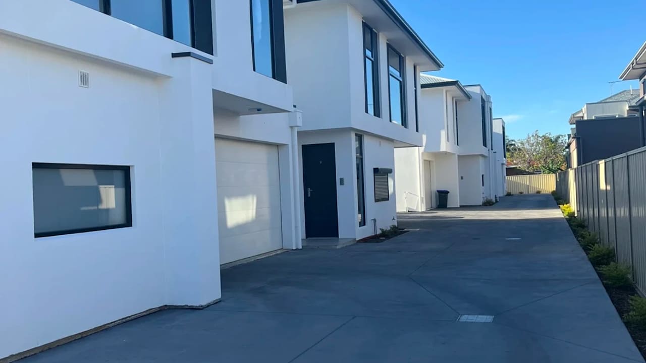 Furnished room with ensuite in a share house