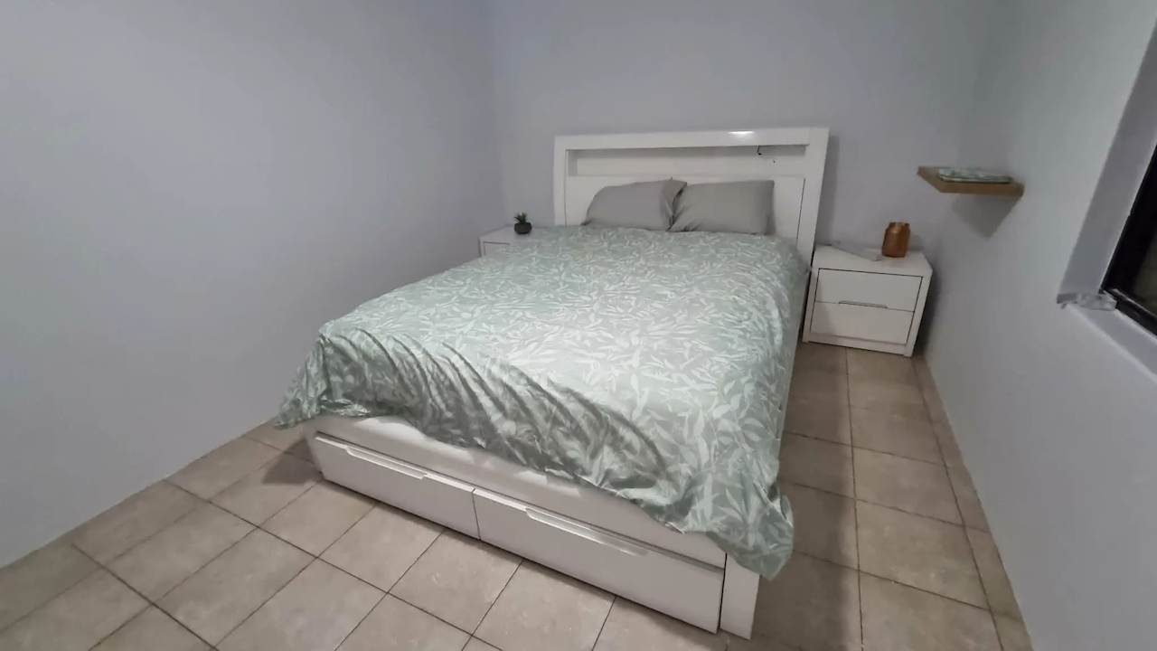Furnished room with own bathroom