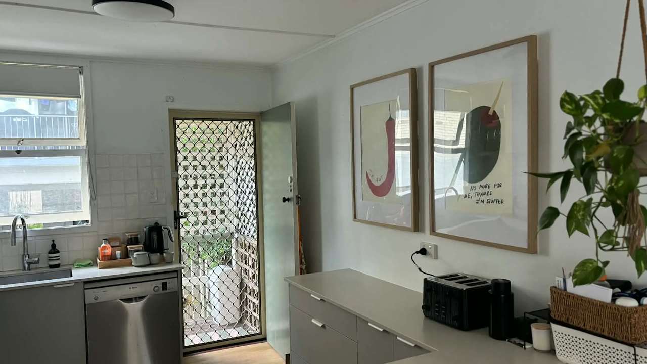 Unfurnished room in a share house