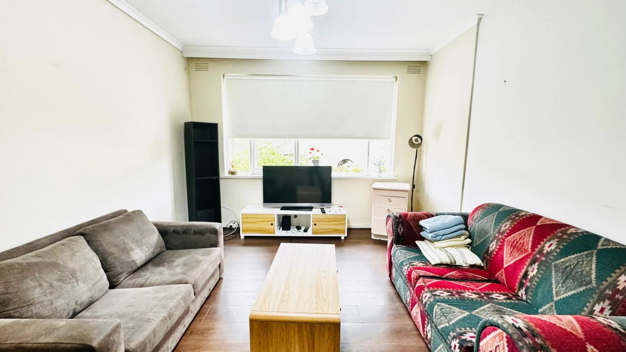Whole property with 4 rooms for rent