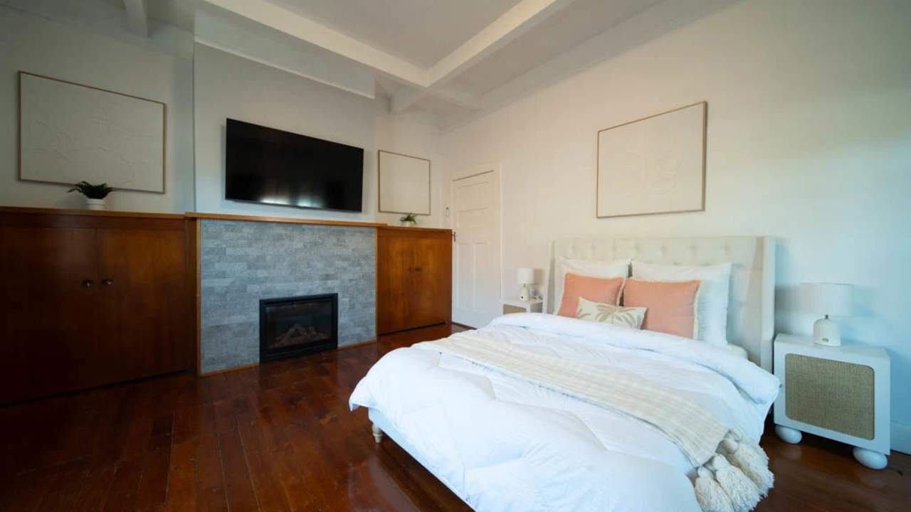 Whole property with 3 rooms for rent