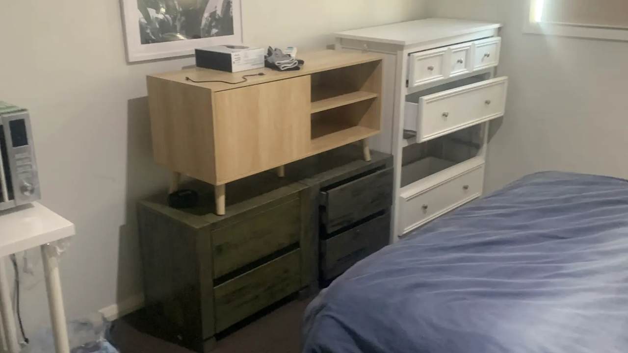 Furnished room in a share house