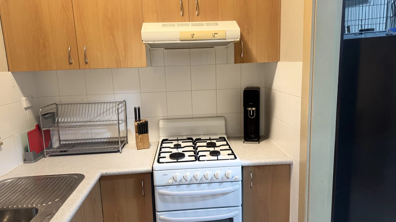 Furnished room in a share house