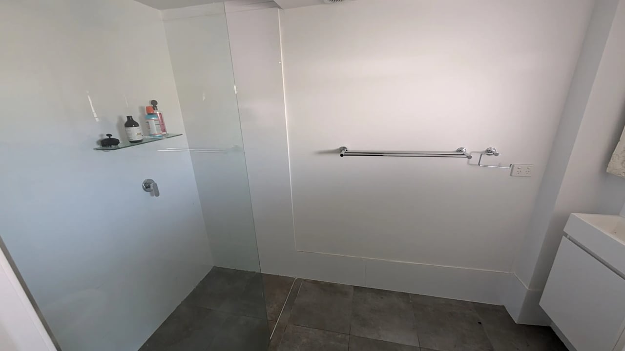 Furnished room with own bathroom