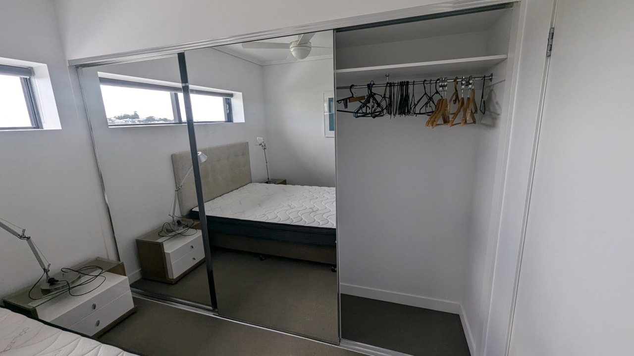 Furnished room with own bathroom