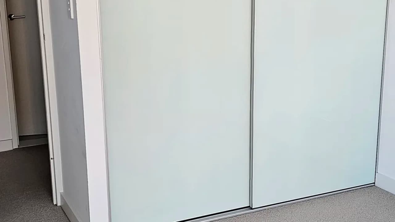 Unfurnished room with own bathroom