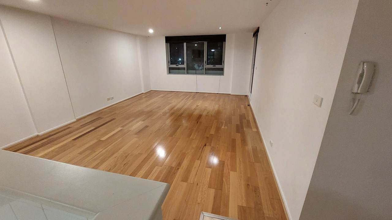 Whole property with 2 rooms for rent