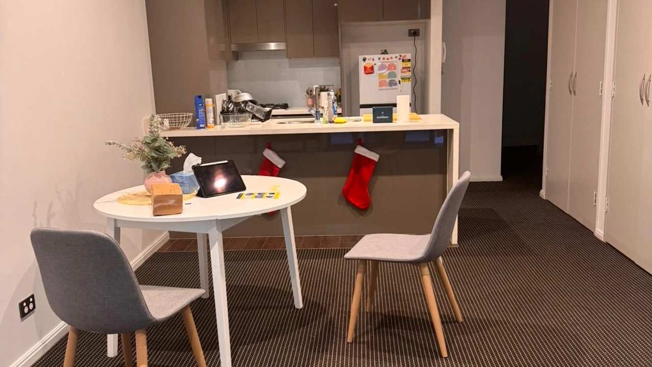 Furnished room with own bathroom