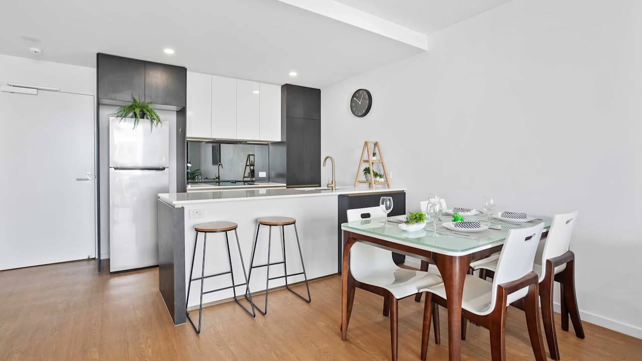 Whole property with 2 rooms for rent