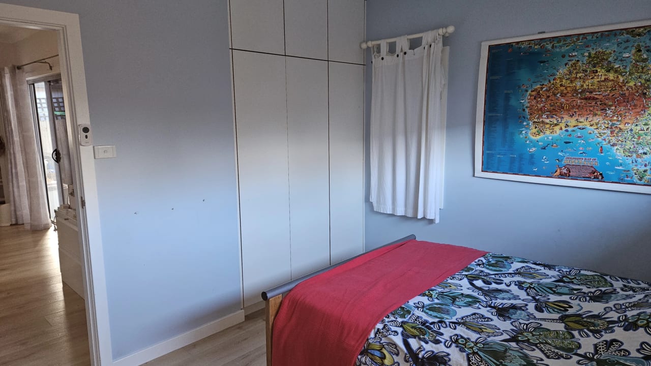 Whole property with 3 rooms for rent