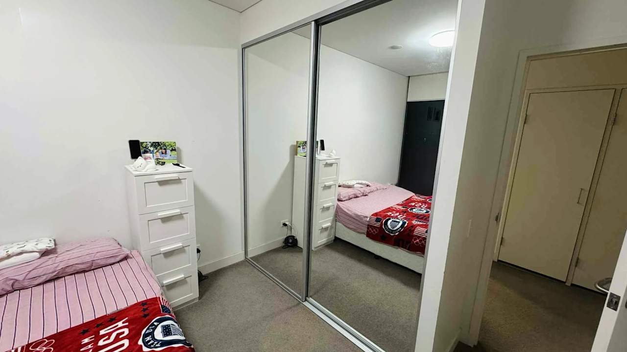 Furnished room with own bathroom