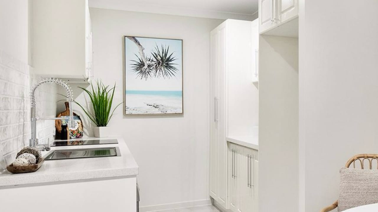 Furnished room granny flat for rent