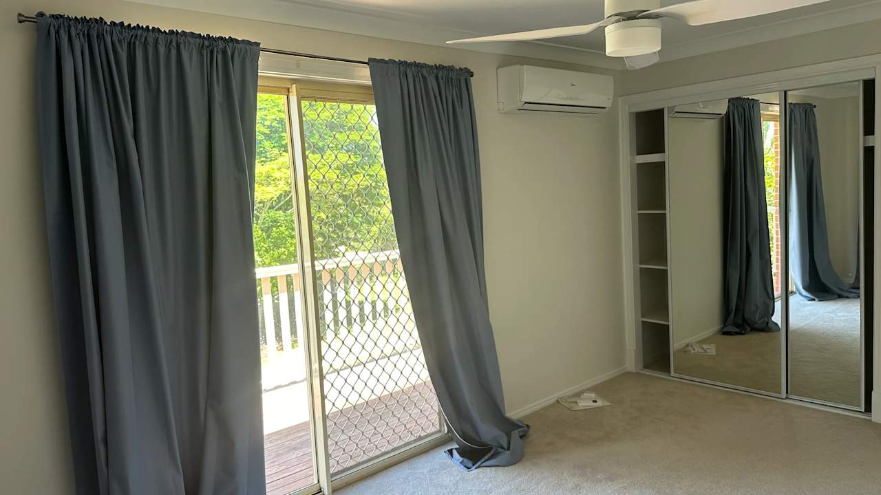 Room in a share house