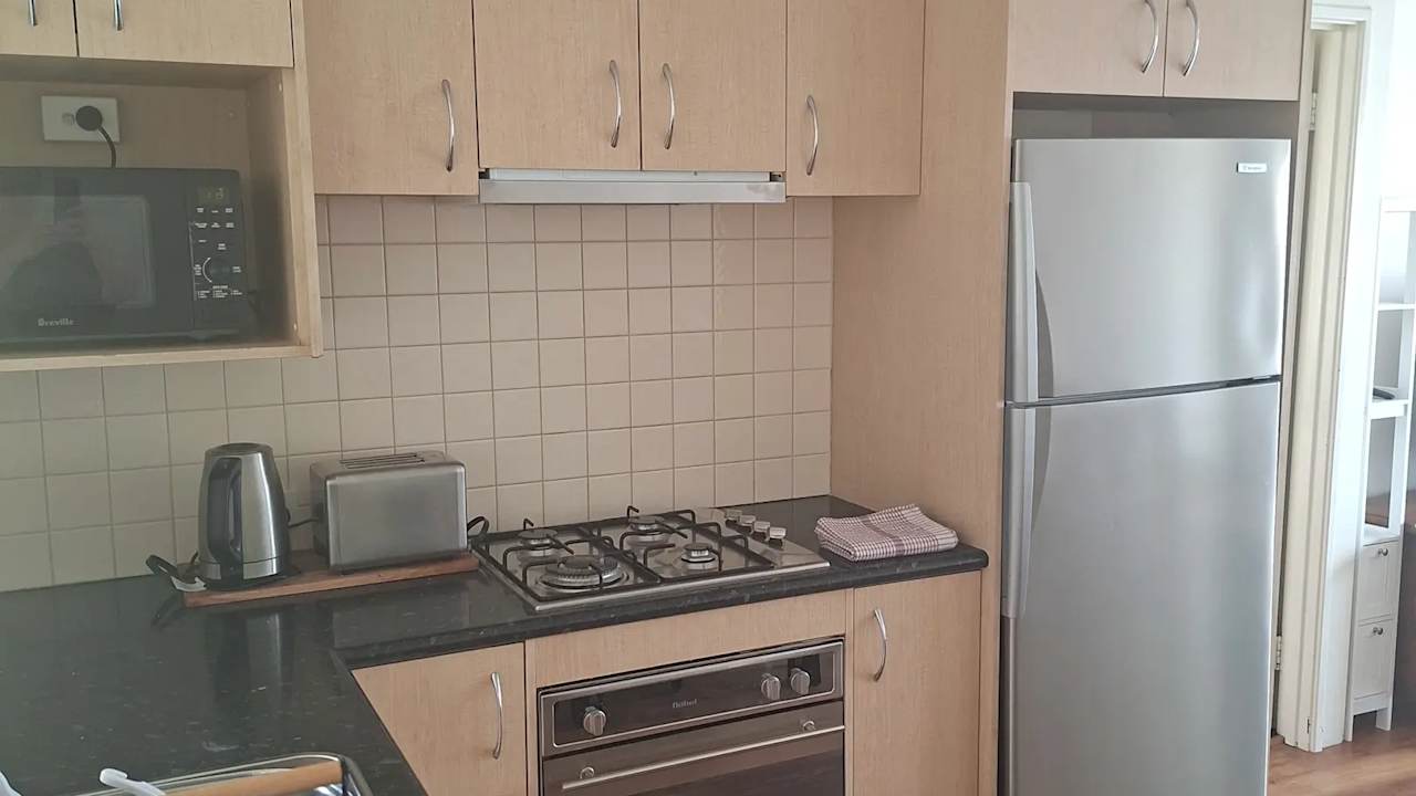 Whole property with 2 rooms for rent