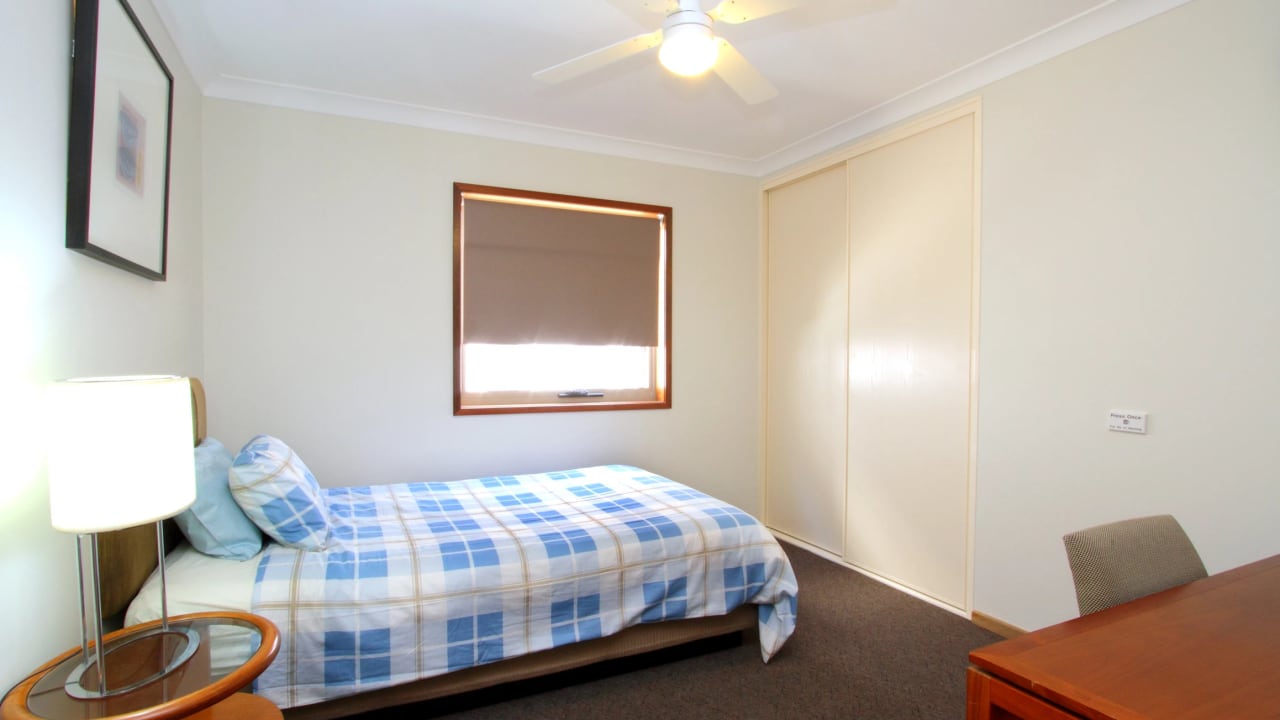 Furnished room in a share house