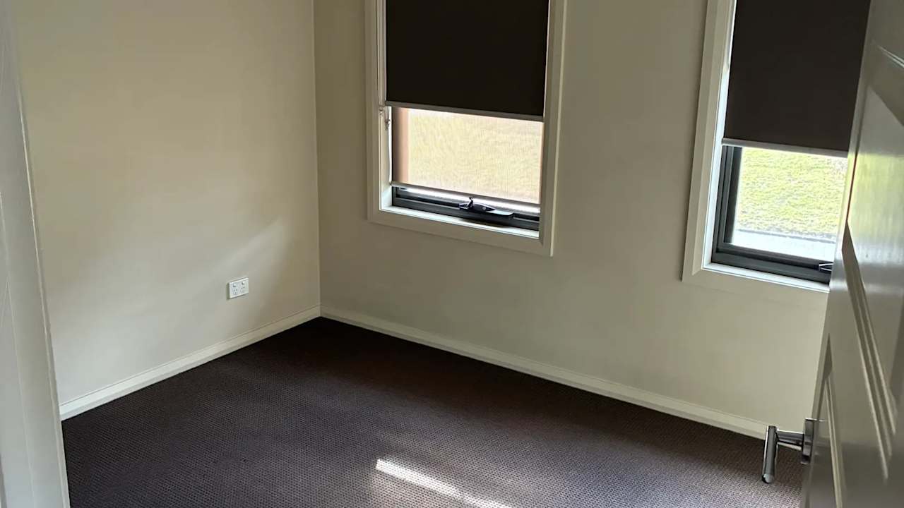 Unfurnished room in a share house