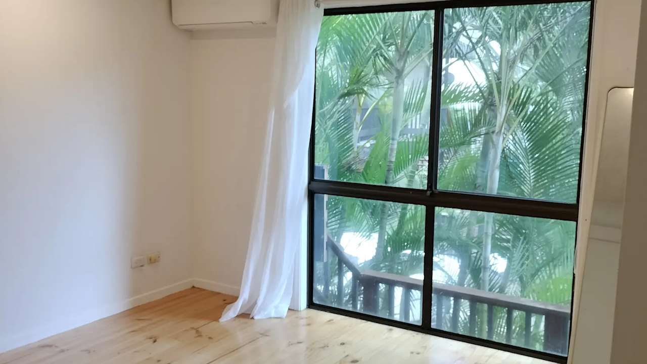 Unfurnished room in a share house