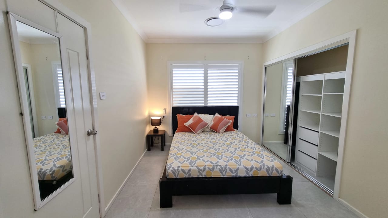 Furnished room studio flat for rent