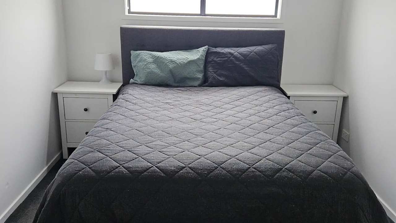 Unfurnished room with own bathroom