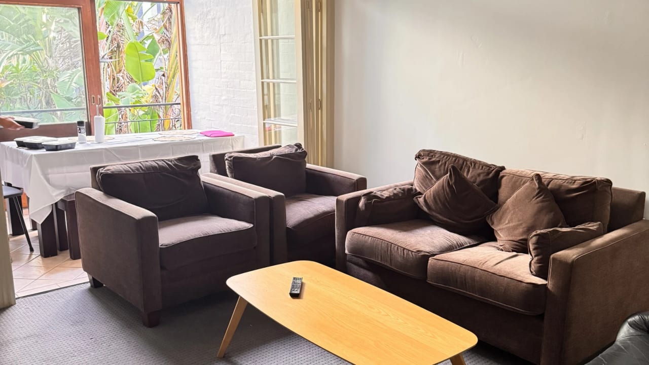 Furnished room in a share house