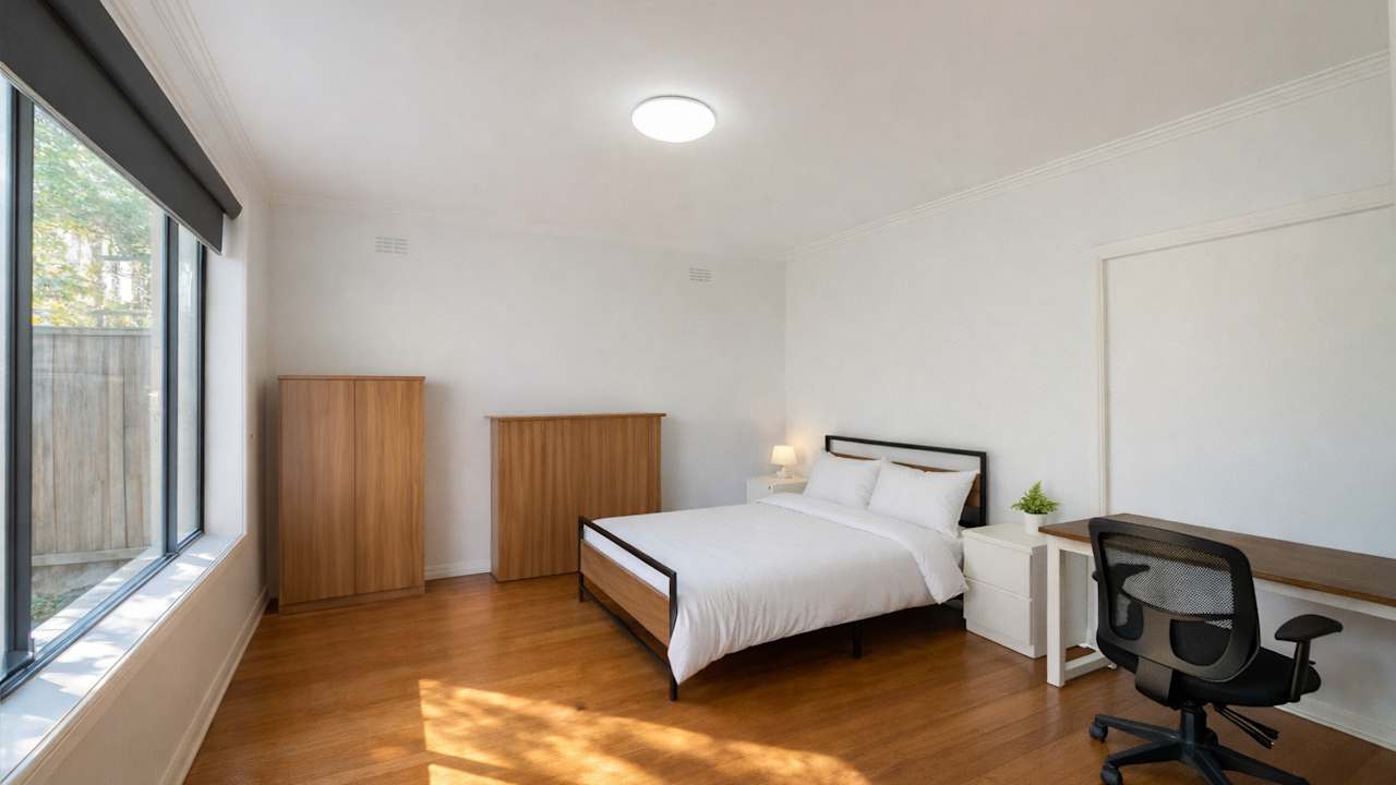 Furnished room in a share house