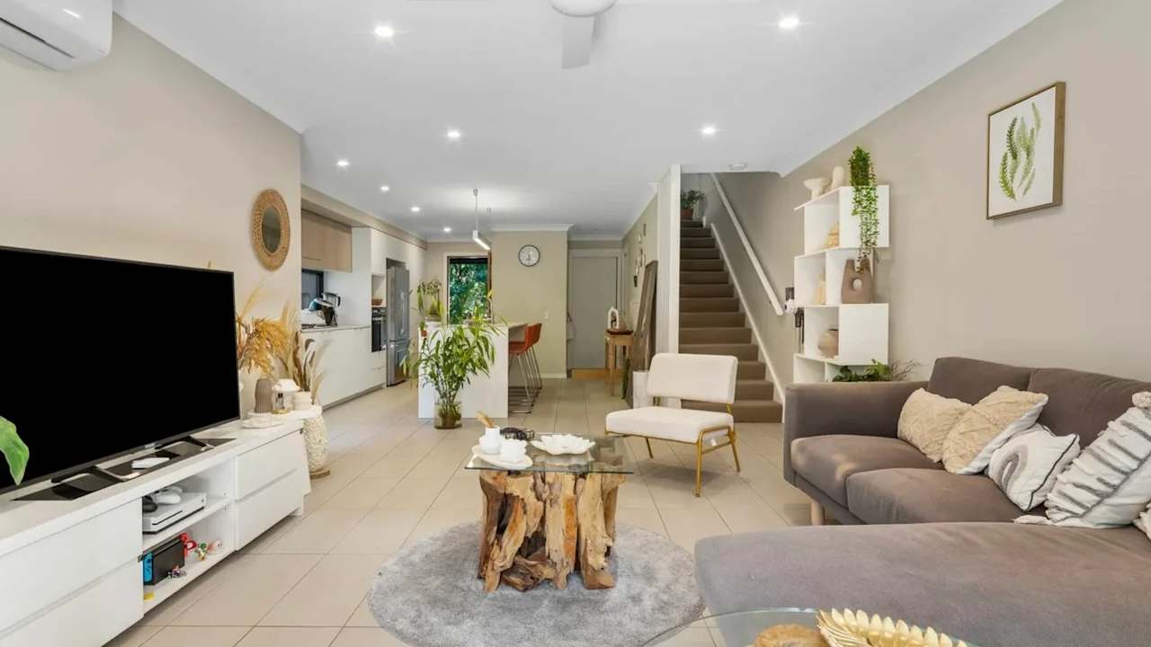 Room in a share house