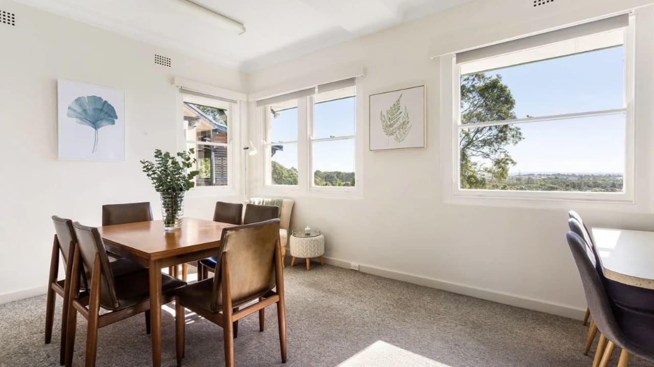 Room in a share house