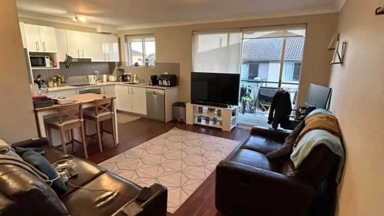Whole property with 2 rooms for rent