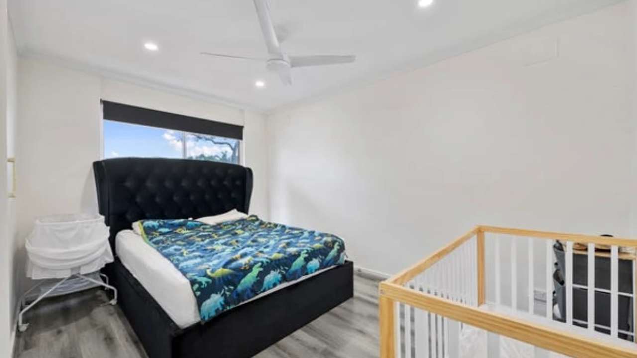 Whole property with 3 rooms for rent