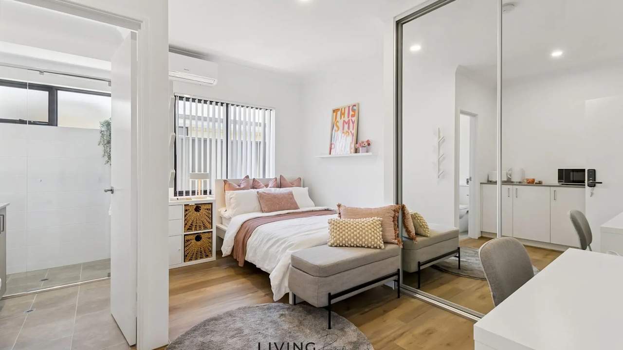 Furnished room with ensuite in a share house