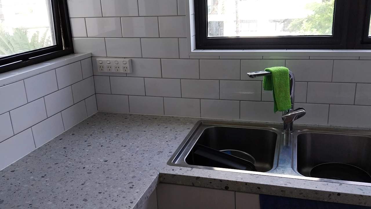 Furnished room with ensuite in a flatshare