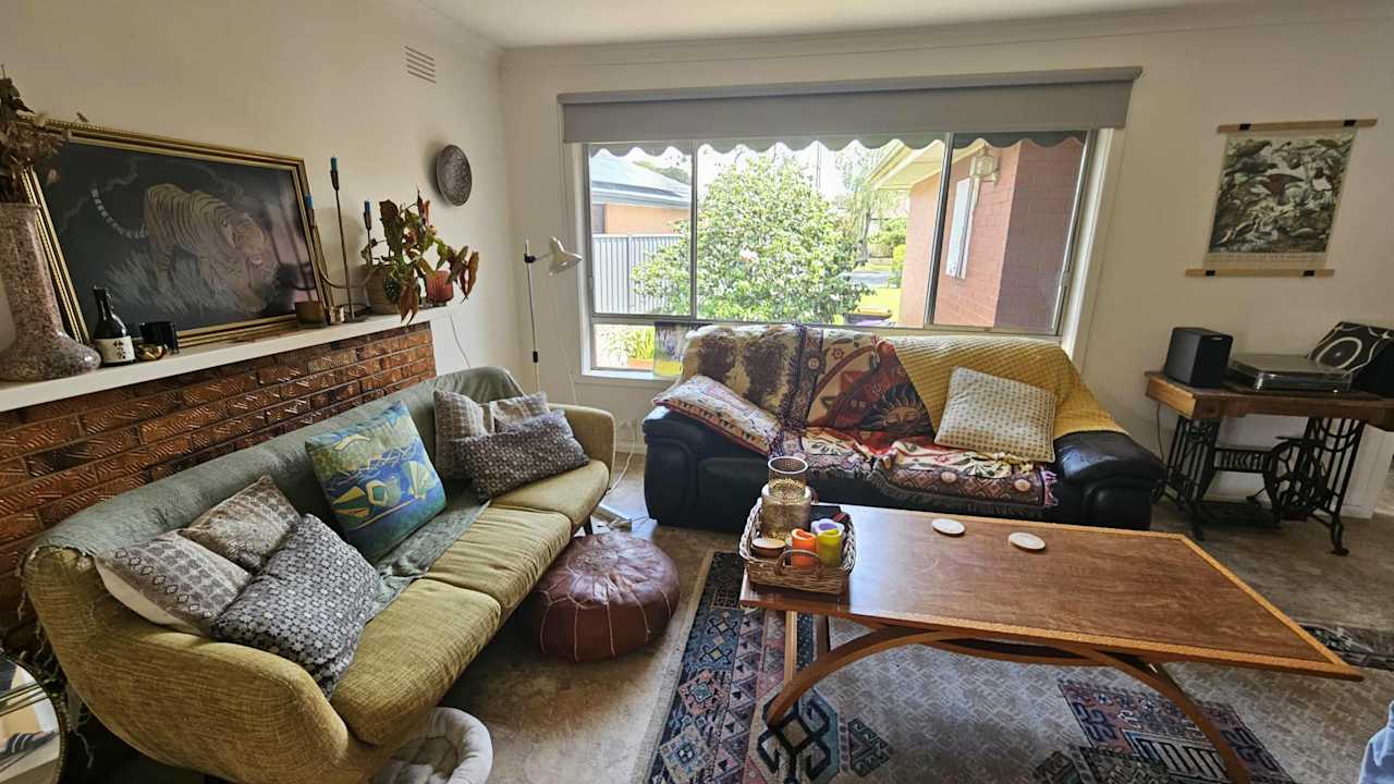 Unfurnished room in a share house