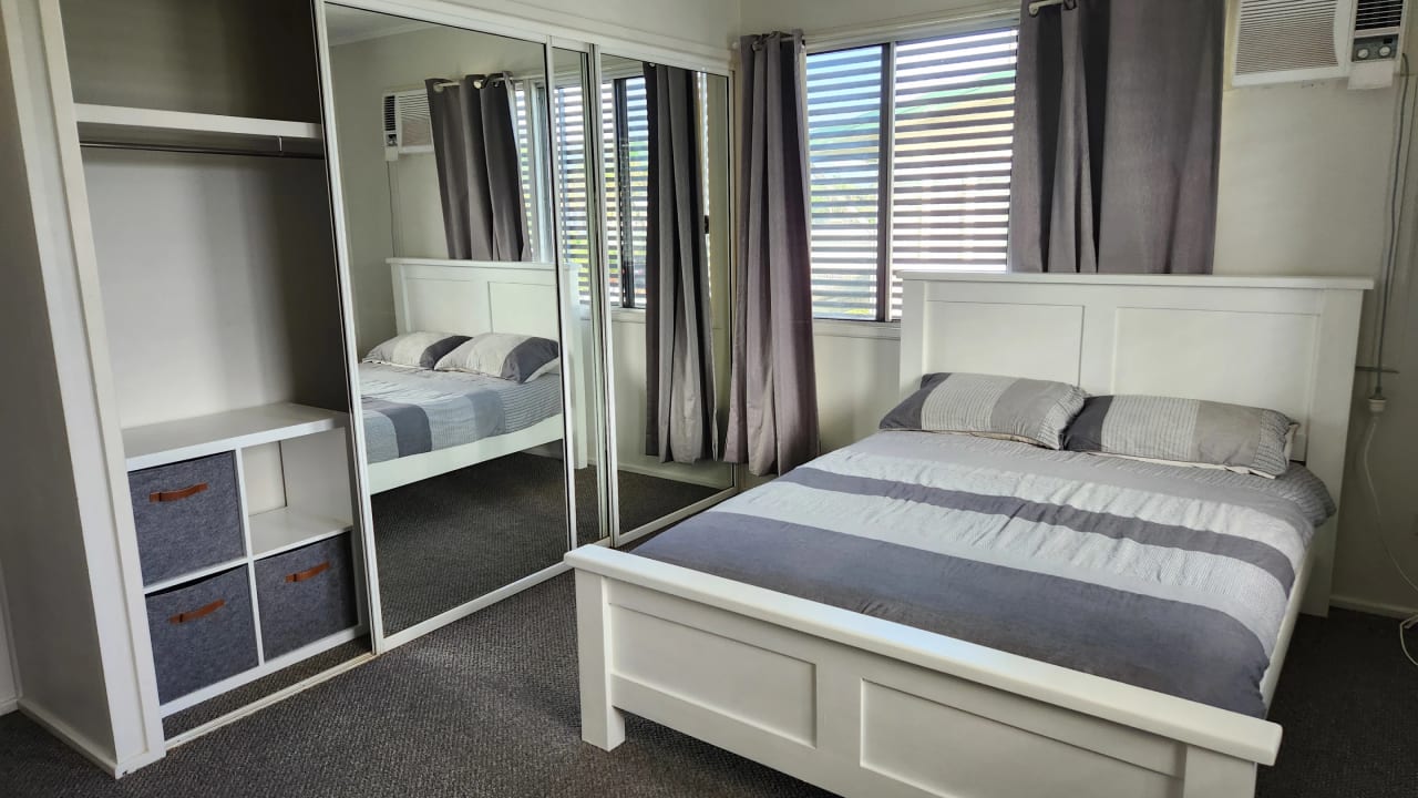 Furnished room in a share house