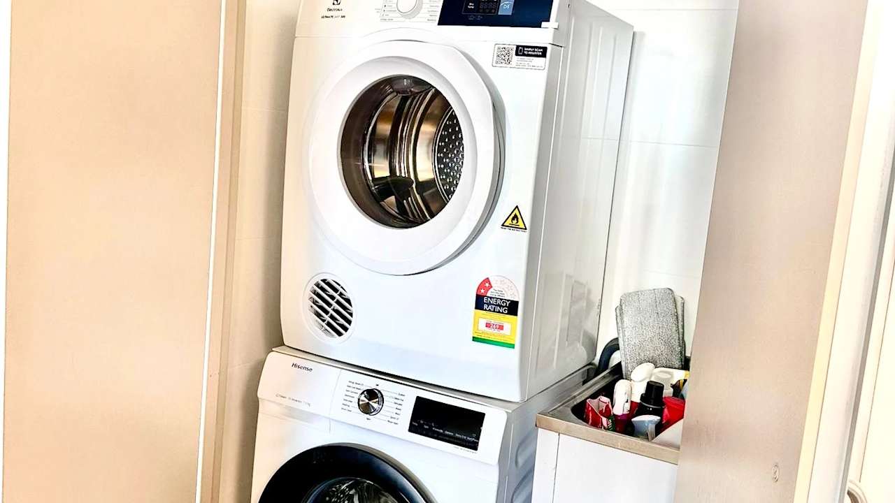 Furnished room with own bathroom