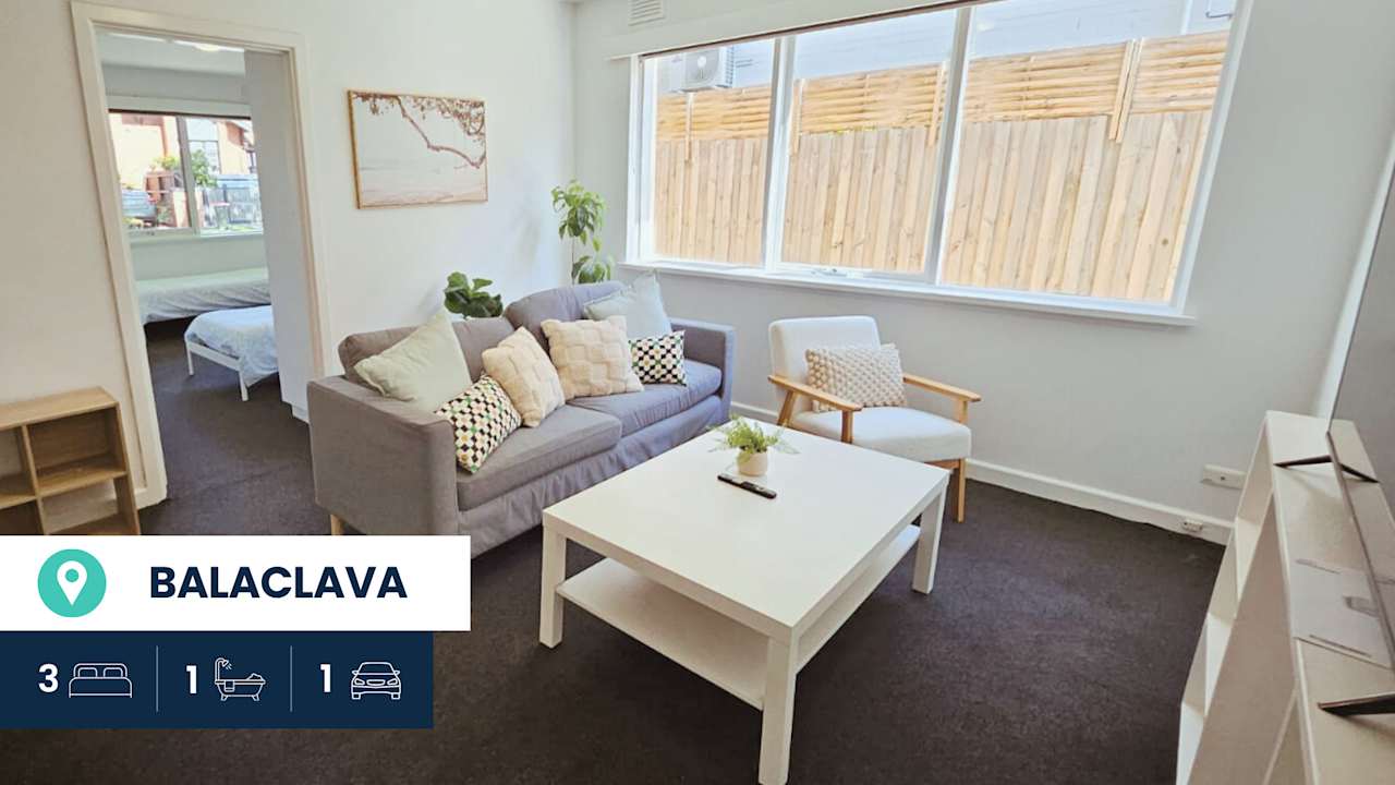 Furnished room in a flatshare