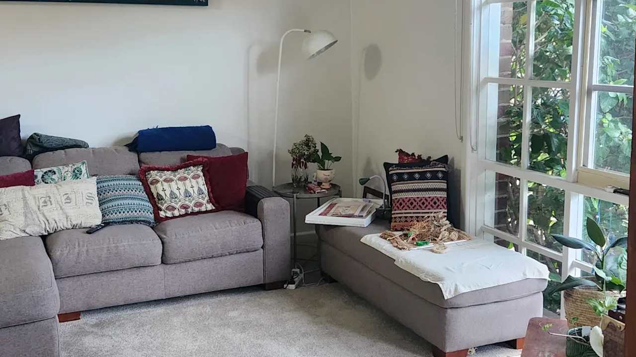 Unfurnished room with own bathroom