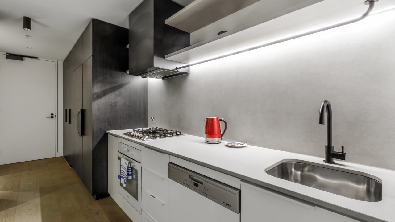 Whole property with 2 rooms for rent