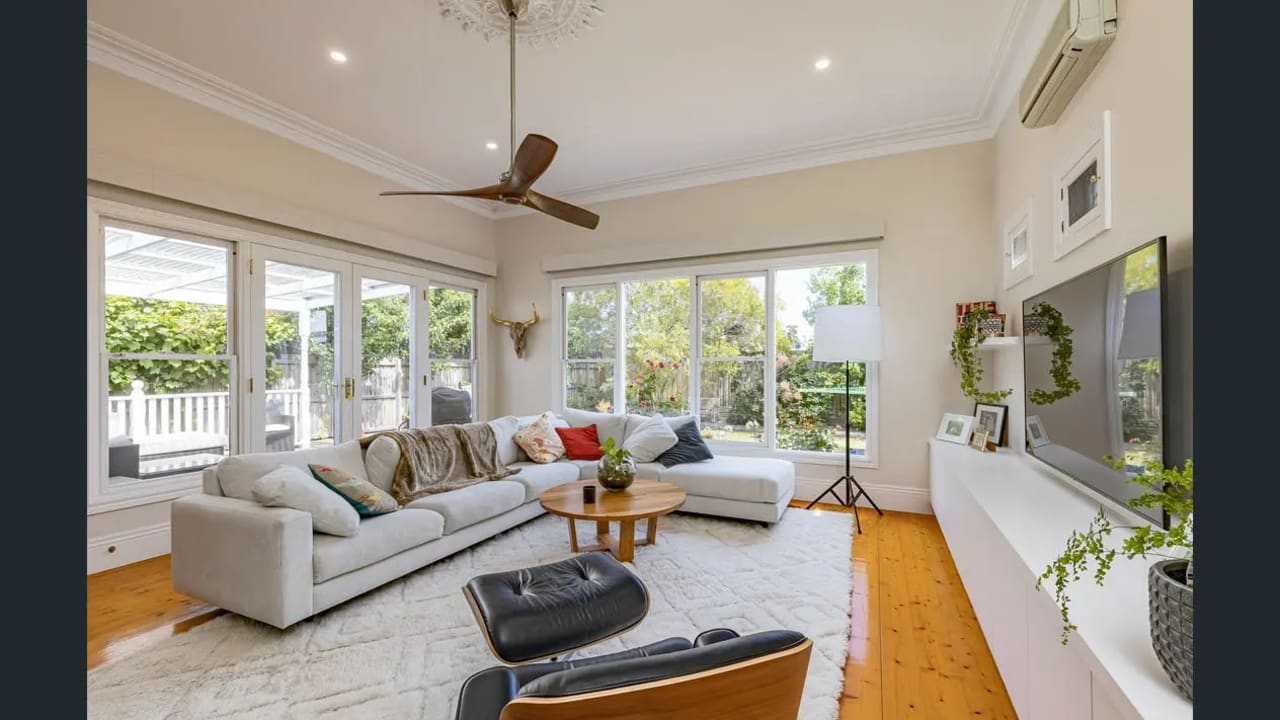 Unfurnished room in a share house