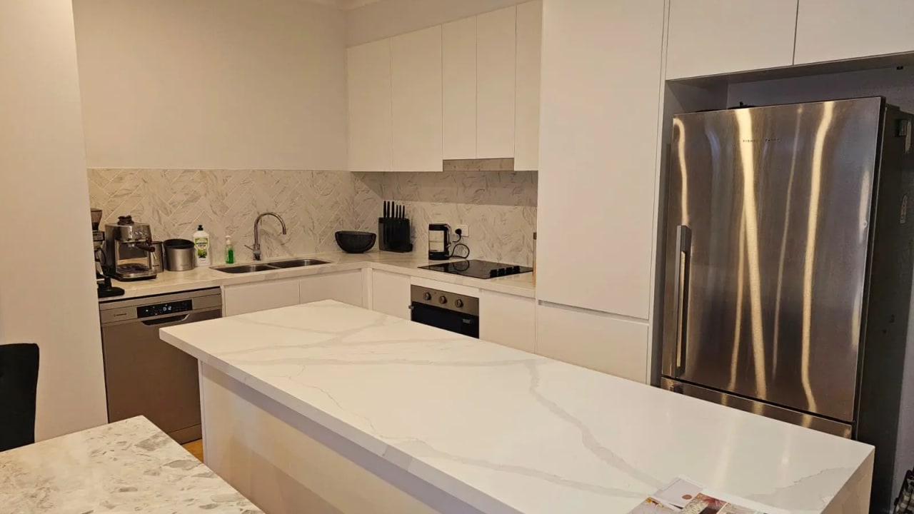 Furnished room with own bathroom