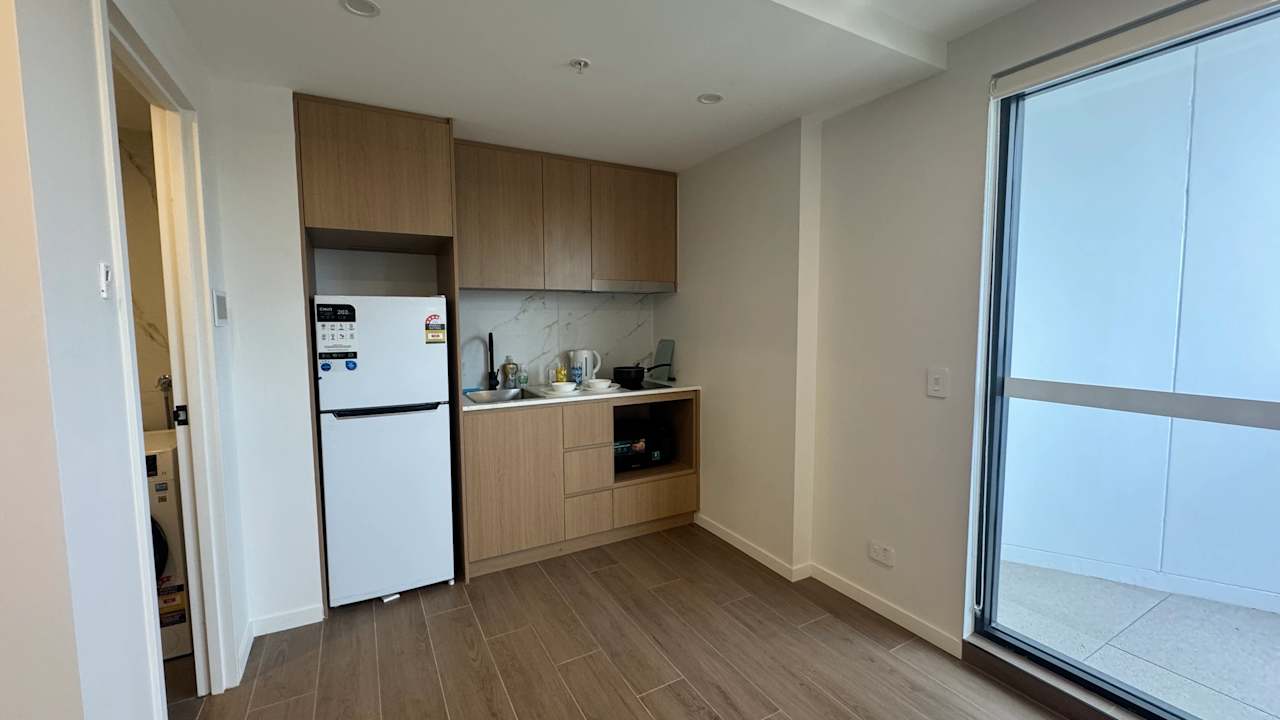 Furnished room studio flat for rent