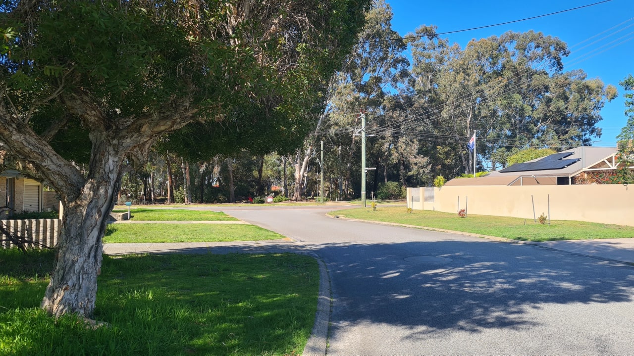 Whole property with 3 rooms for rent