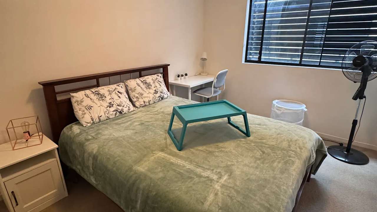 Furnished room with own bathroom