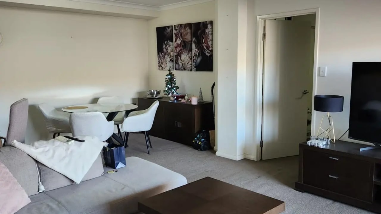 Unfurnished room with own bathroom