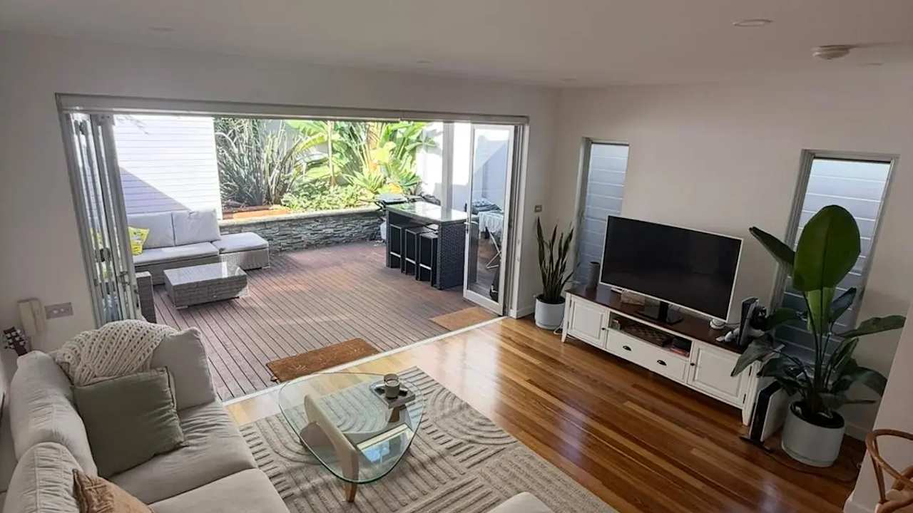 Unfurnished room in a share house