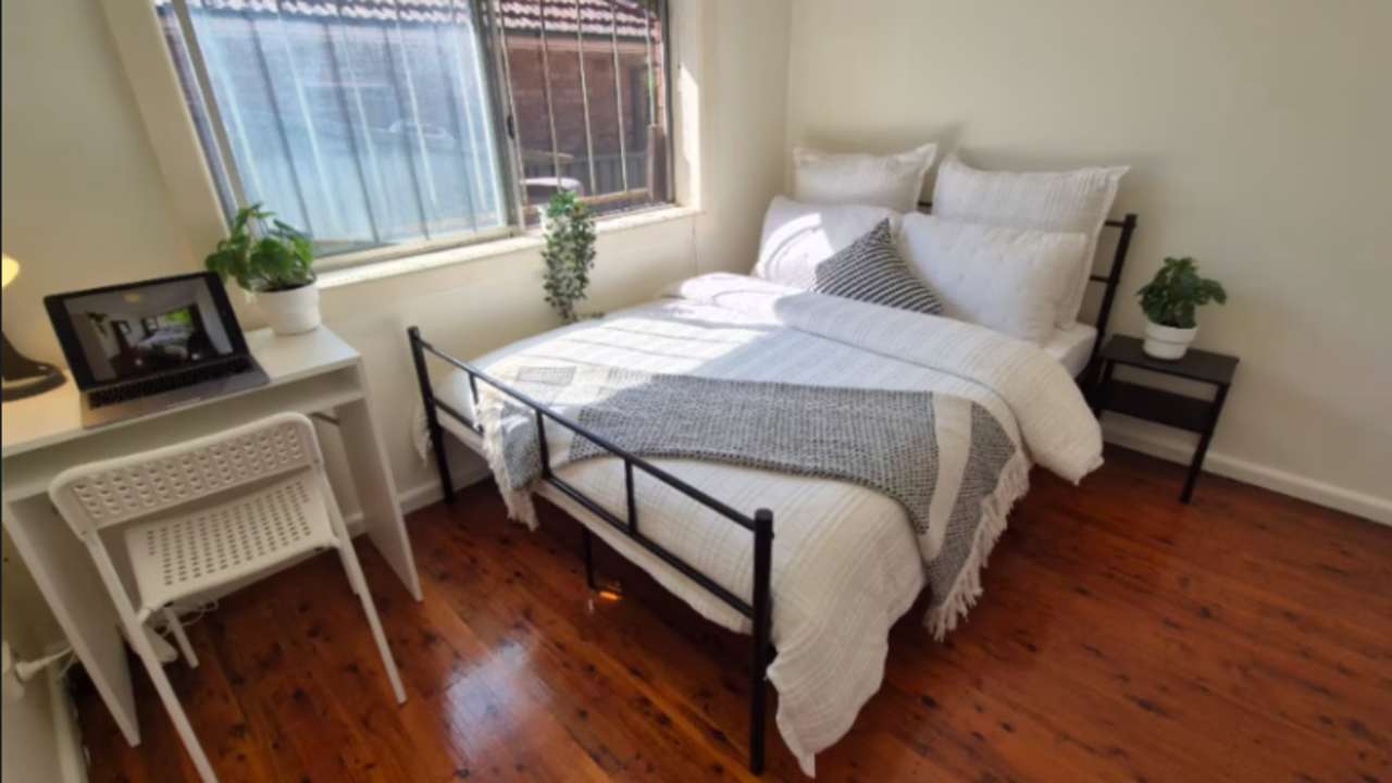 Whole property with 6 rooms for rent